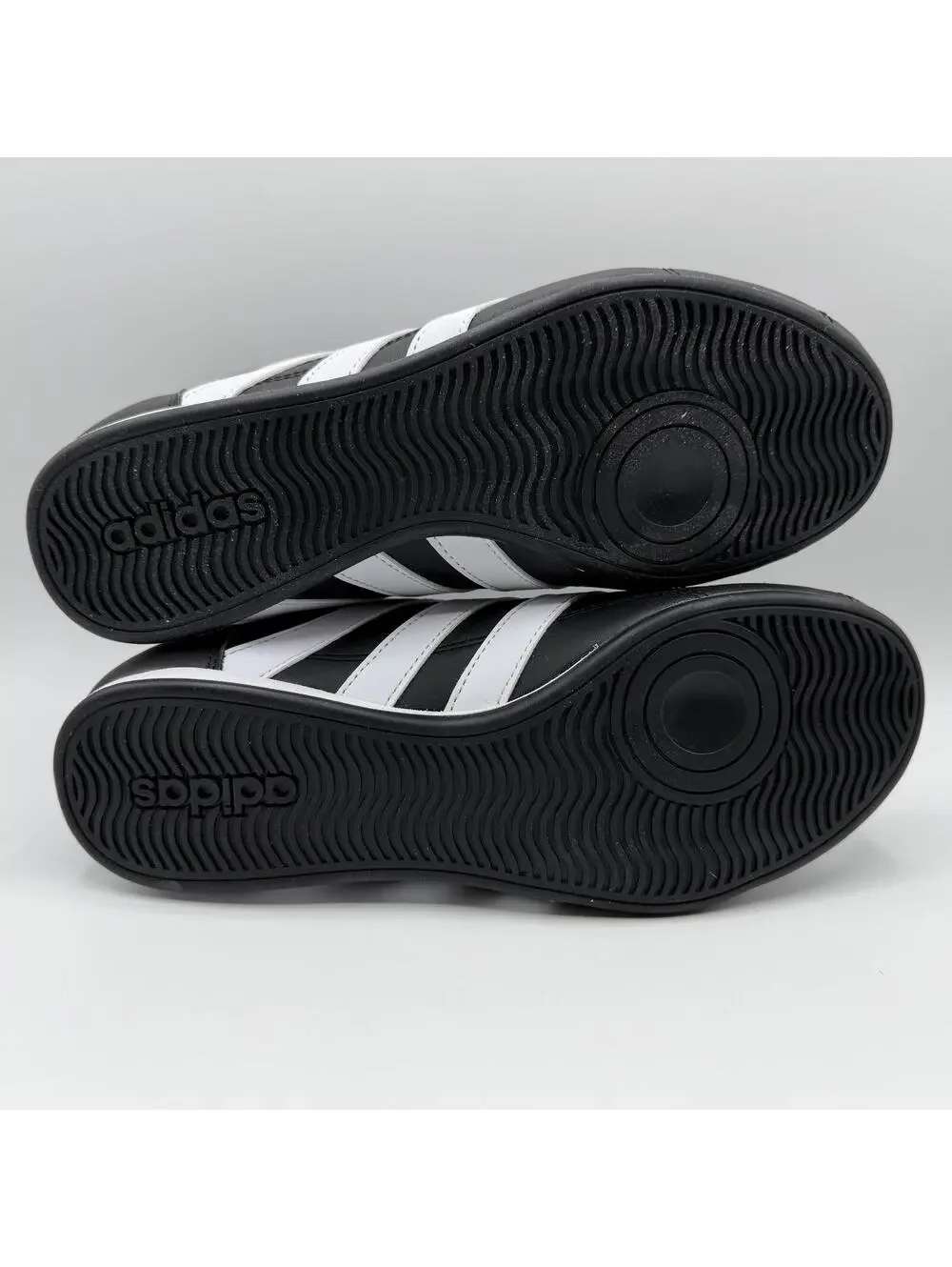 adidas Originals Tekwen Women's Slip On Sneakers Shoe JS3871 Black White Size 7